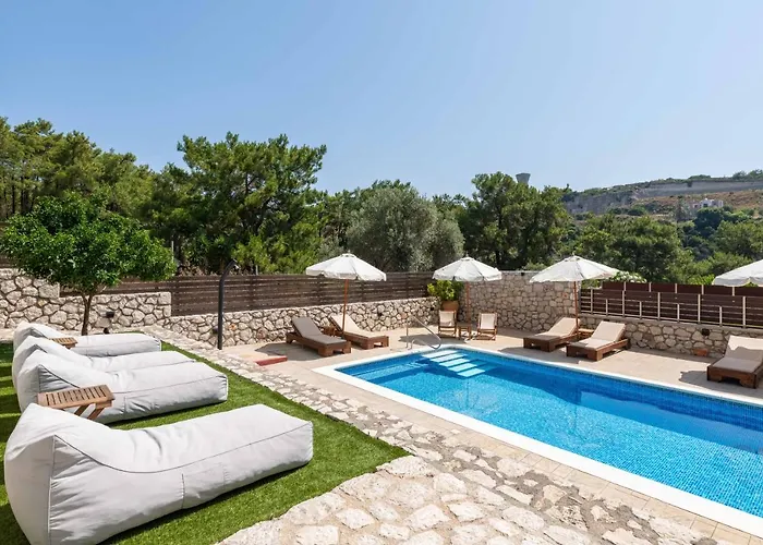 Adonis Villa In Nature