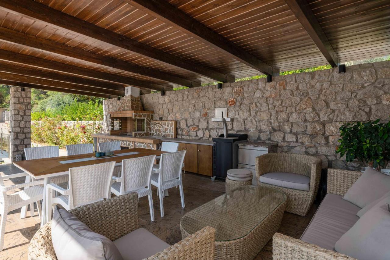 Villa Adonis In Nature *
